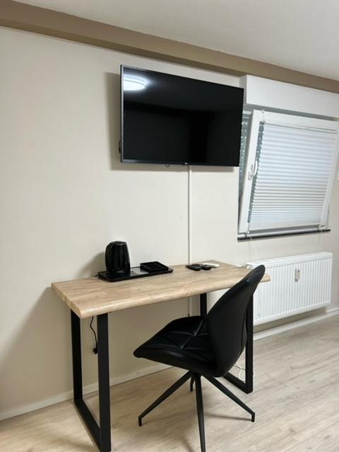 Rheinischer Hof Appartements Леверкузен Екстериор снимка