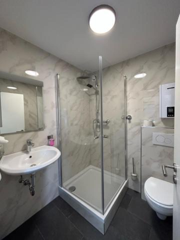 Rheinischer Hof Appartements Леверкузен Екстериор снимка