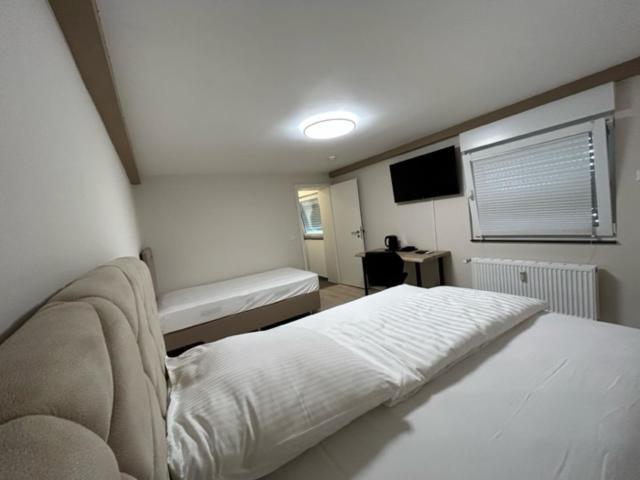 Rheinischer Hof Appartements Леверкузен Екстериор снимка